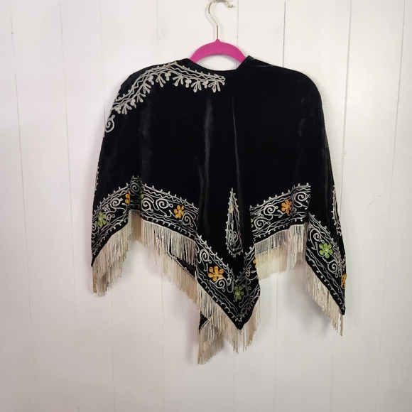 Vintage Black Velvet Fringe Poncho Scarf Embroidered Boho Western Womens 70s 90s - Picture 5 of 12